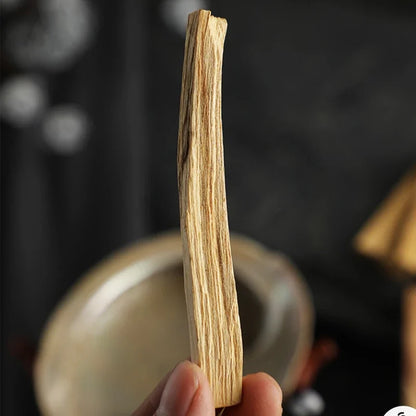 Palo Santo Natural Incense Sticks High-oil smell of old materials for long-lasting application of Yoga Buddha aromatherapy scene